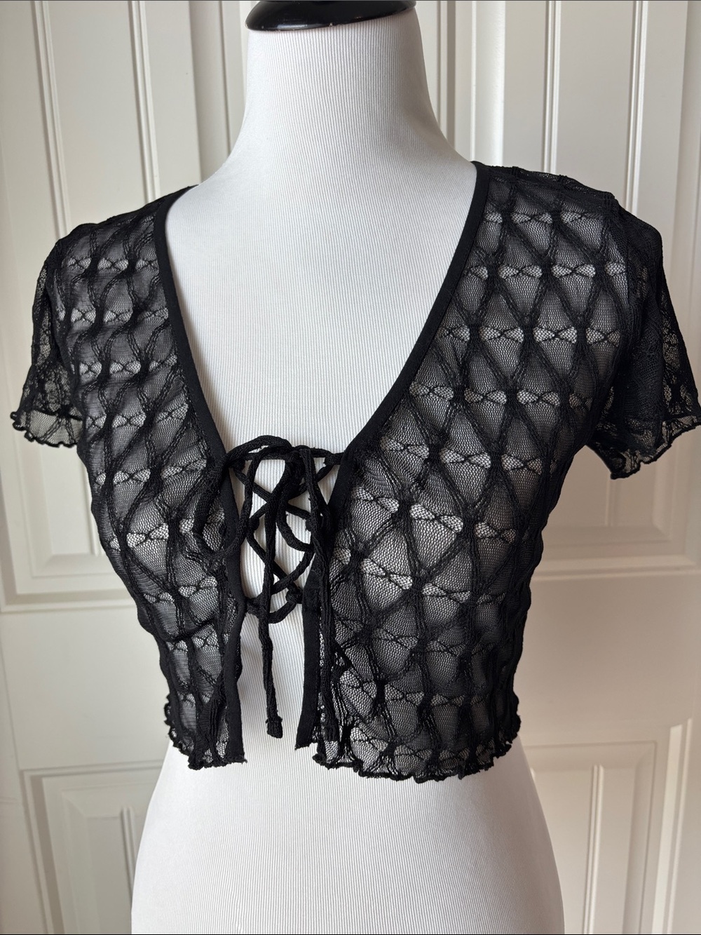 Bozzolo Black Lace Stretch Top